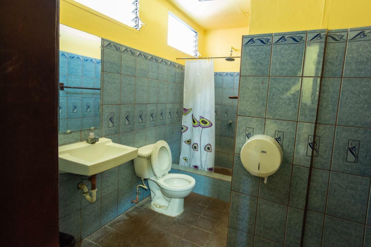 Hostal Lazybones เลออน ภายนอก รูปภาพ