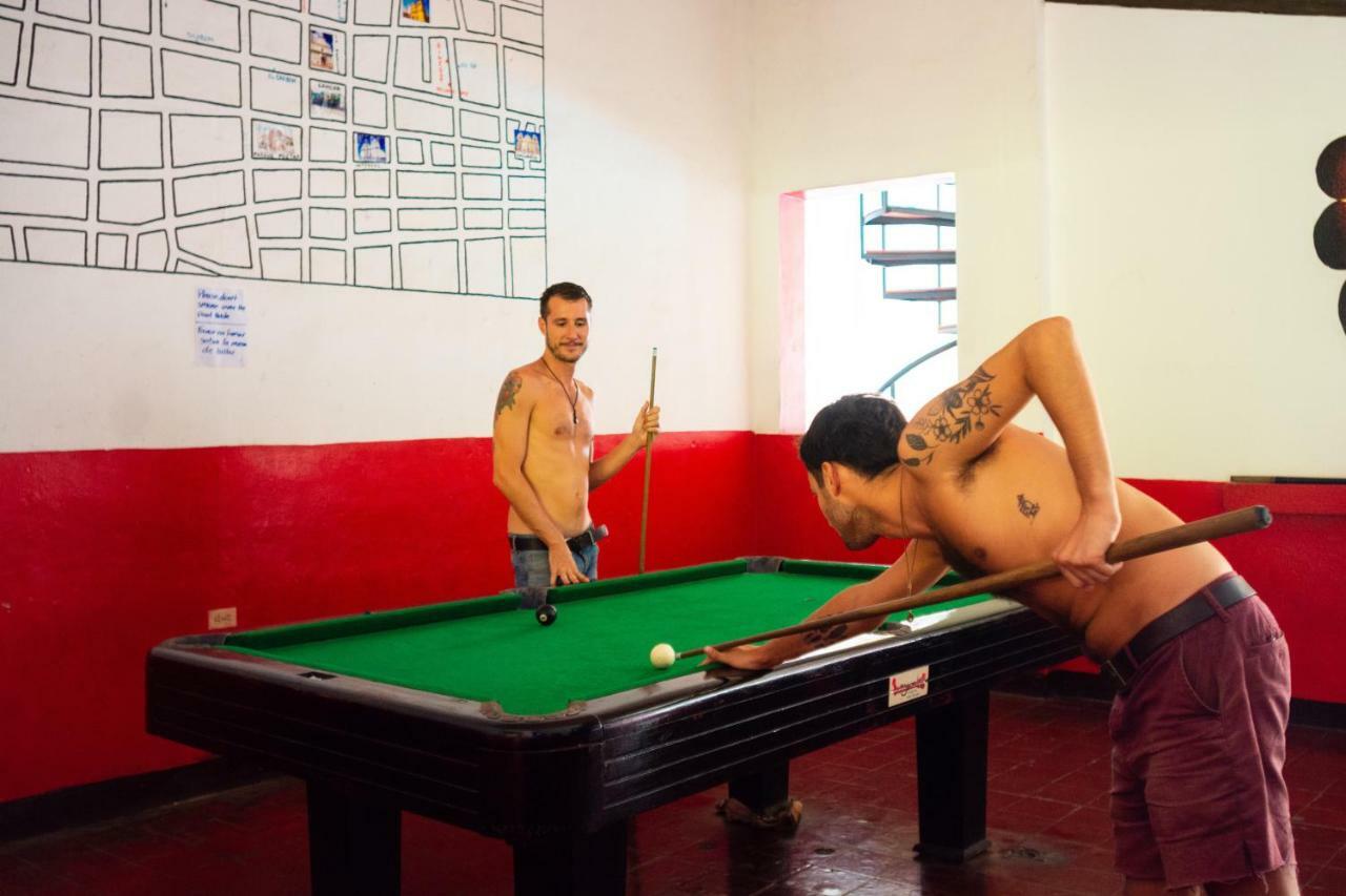 Hostal Lazybones เลออน ภายนอก รูปภาพ